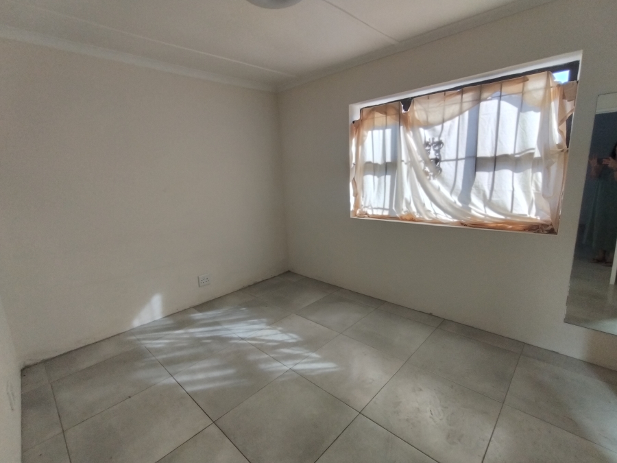 3 Bedroom Property for Sale in Drostdy Park Western Cape